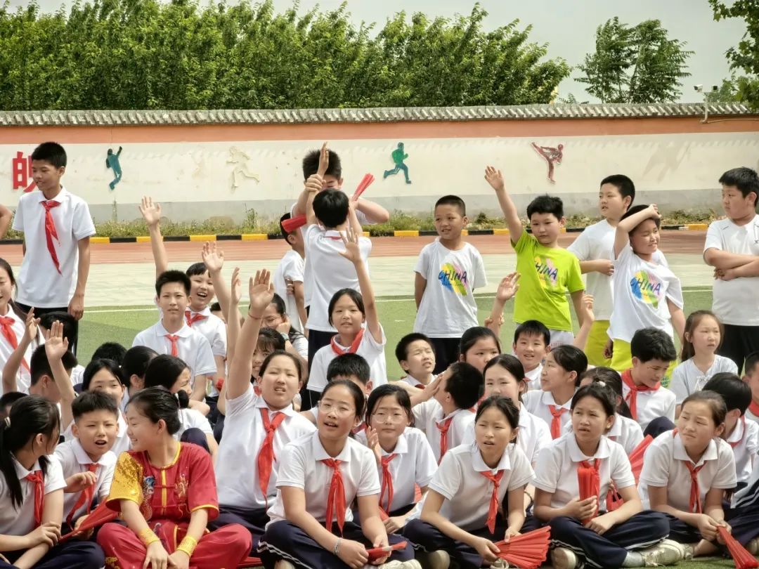 科技筑梦童心，创新点亮未来——学校航模队走进集贤镇金凤小学